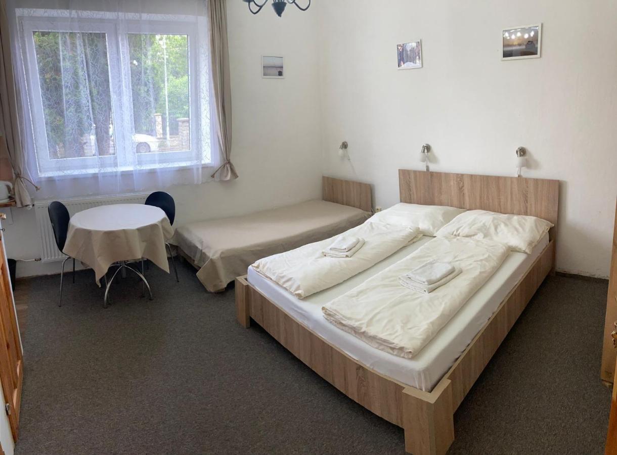 Penzion U Thuje Třeboň Exteriér fotografie